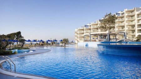 Atrium Platinum Luxury Resort