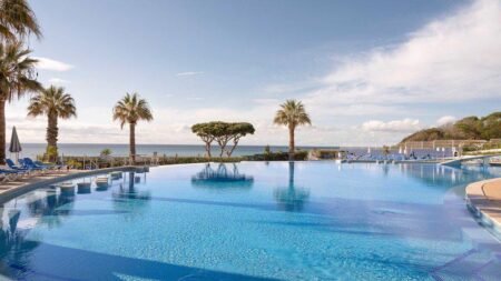 MGM Muthu Oura View Beach Club