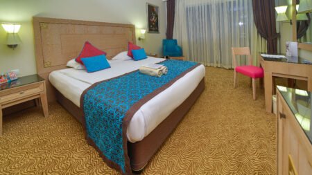 Crystal Deluxe Resort