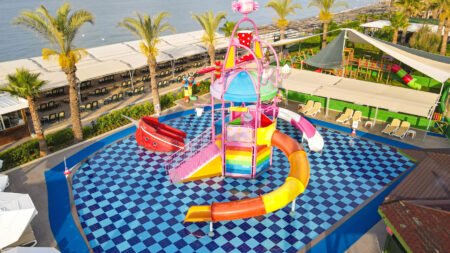 Crystal Family Resort