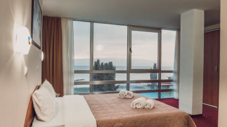 Fly & Go Aqualina Hotel