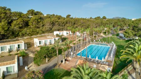 Fly & Go Iberostar Waves Cala Domingos