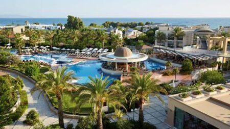 Minoa Palace Beach Resort