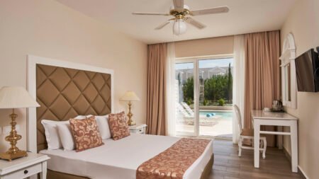 Sandy Villas
