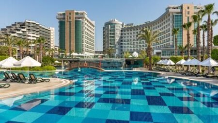 Sherwood Exclusive Lara