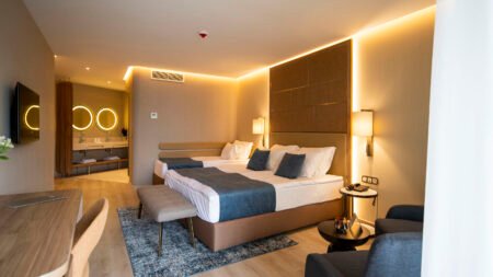 Wave Resort