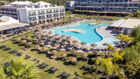 AP Cabanas Beach & Nature