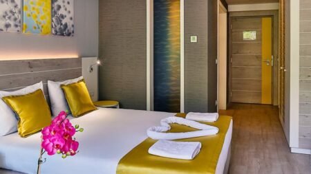 Carine Hotel Park