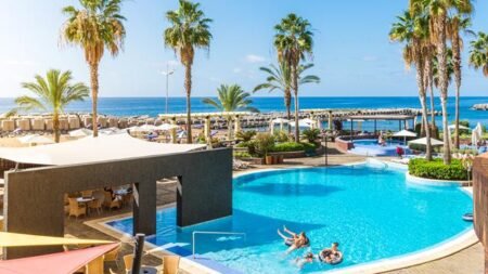 Hotel Calheta Beach