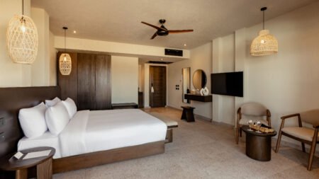 Sentido Naga Bay