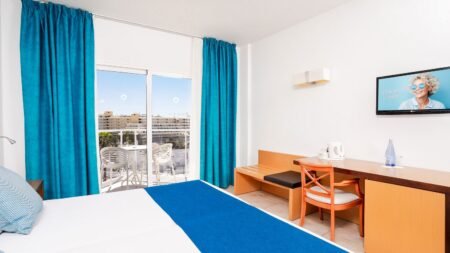 Hovima Costa Adeje for cool adults