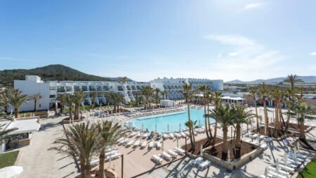 Grand Palladium White Island Resort & Spa