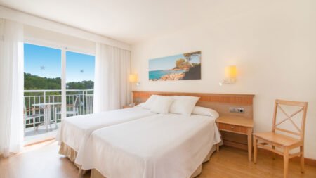 Iberostar Waves Club Cala Barca