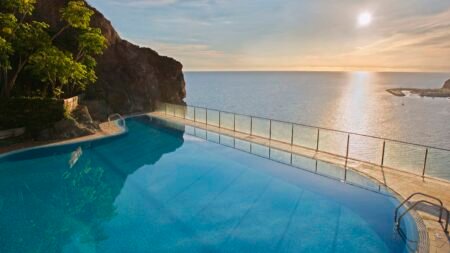 Mogan Princess & Beach Club