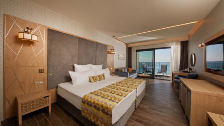 Secrets Sunny Beach Resort & Spa