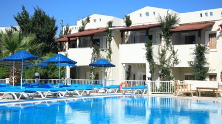 Summer Garden Suites & Beach