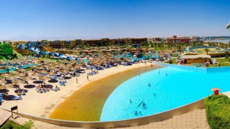 Titanic Palace & Aqua Park