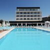 Lonicera West Hotel