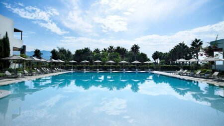 Pelagos Suites Hotel & Spa