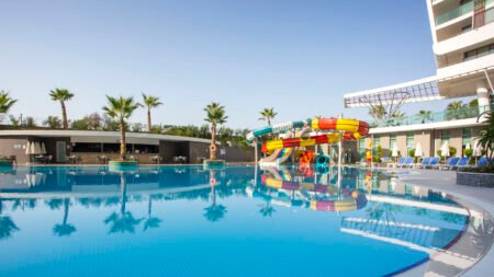 Xoria Deluxe Hotel